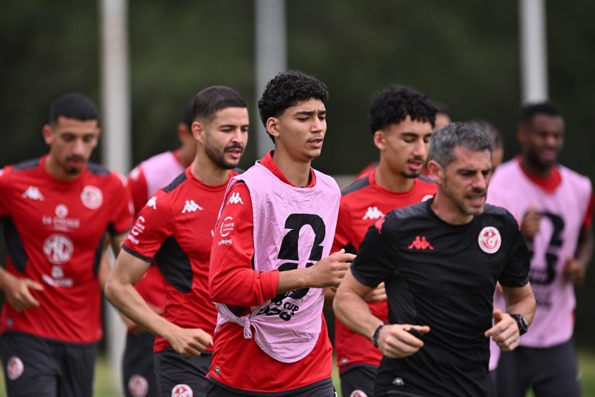 Official – PSG sends Khalil Ayari on loan to Ligue 2.  