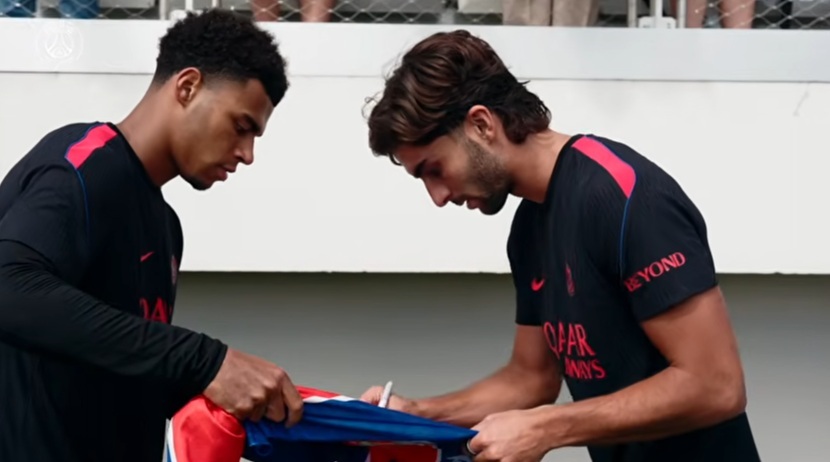 PSG's weekly roundup: new signings, training sessions, and the Trophée des Champions PSG's weekly roundup: new signings, training sessions, and the Trophée des Champions