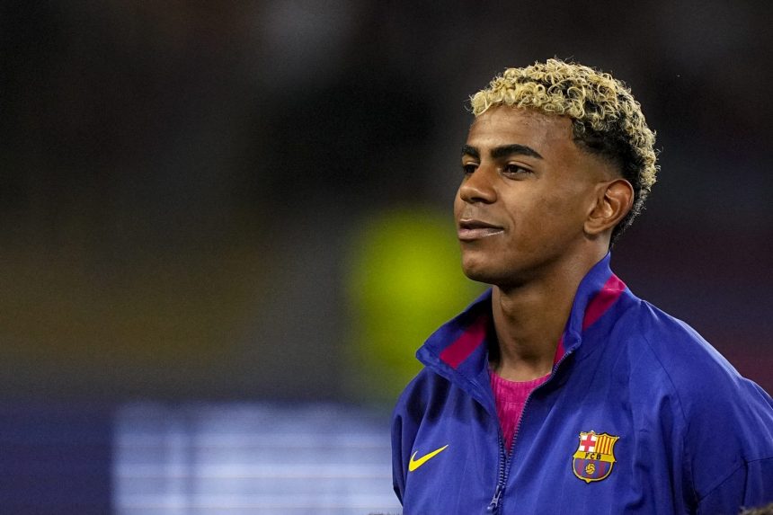 Lamine Yamal points to PSG as an example after his strong words about Dembélé.  