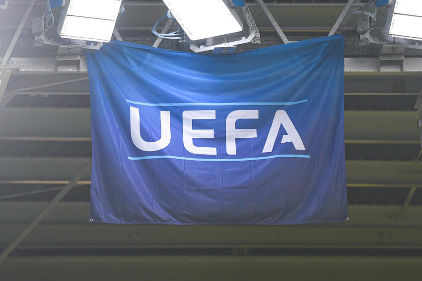 Champions League: UEFA announces a tribute to the victims in Nepal.  