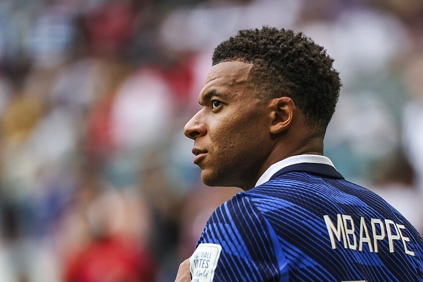 Without second-guessing himself, Mbappé reflects on his departure from PSG and the Champions League. Without second-guessing himself, Mbappé reflects on his departure from PSG and the Champions League.