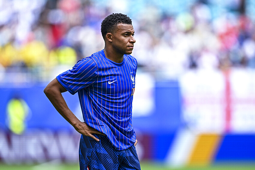 Mbappé ordered to pay money to PSG!  