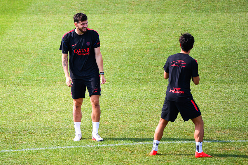 PSG vs. Slovan Bratislava – Video of the start of the Paris training session  