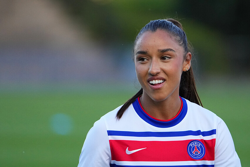 Fleury vs. PSG – Women's match live  
