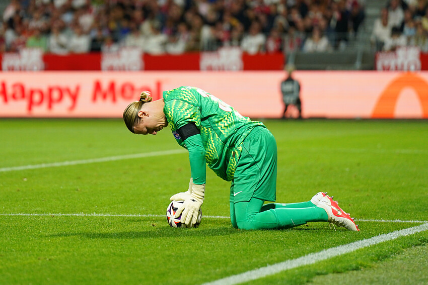Brest vs. PSG – Safonov savors a special point in the victory. Brest vs. PSG – Safonov savors a special point in the victory.