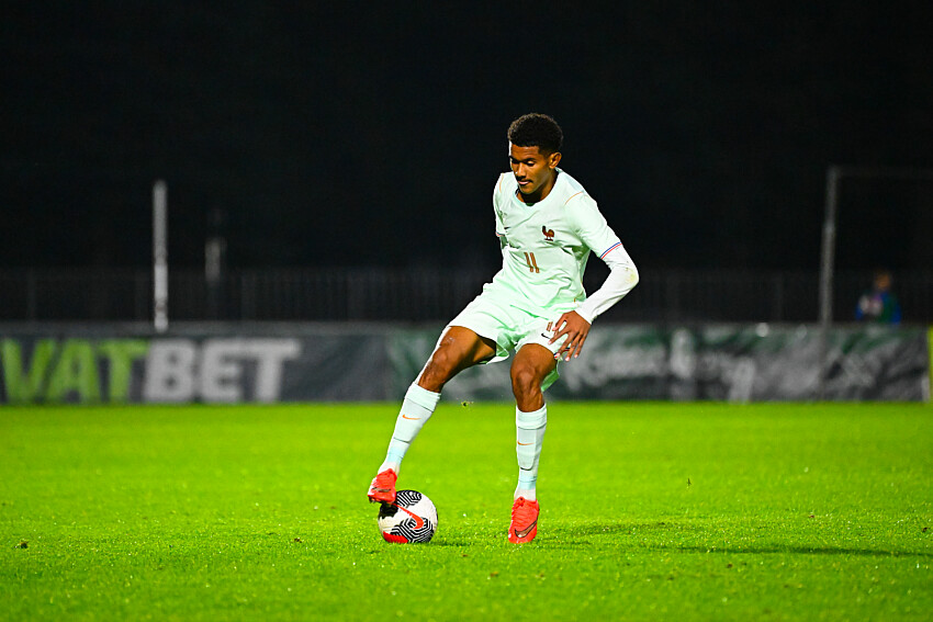 Official – PSG provides update on Mayulu's injury Official – PSG provides update on Mayulu's injury