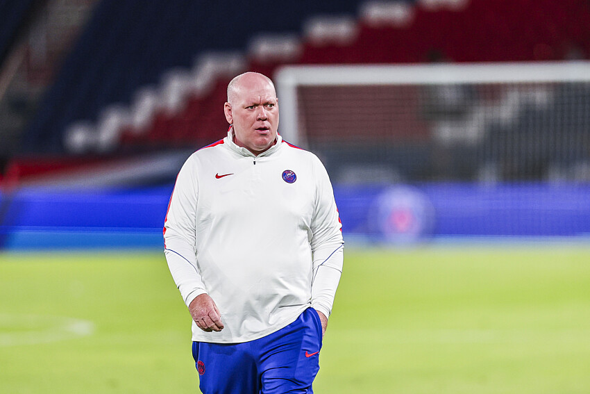 PSG ready to sack a pitch legend  