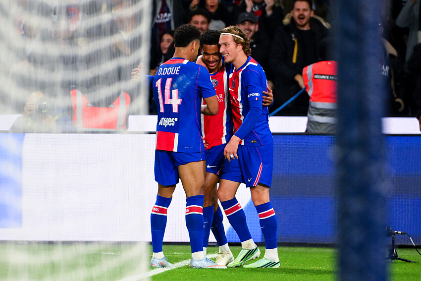 PSG vs. Lyon video highlights (2-0): Mayulu and Godts lead the way! PSG vs. Lyon video highlights (2-0): Mayulu and Godts lead the way!